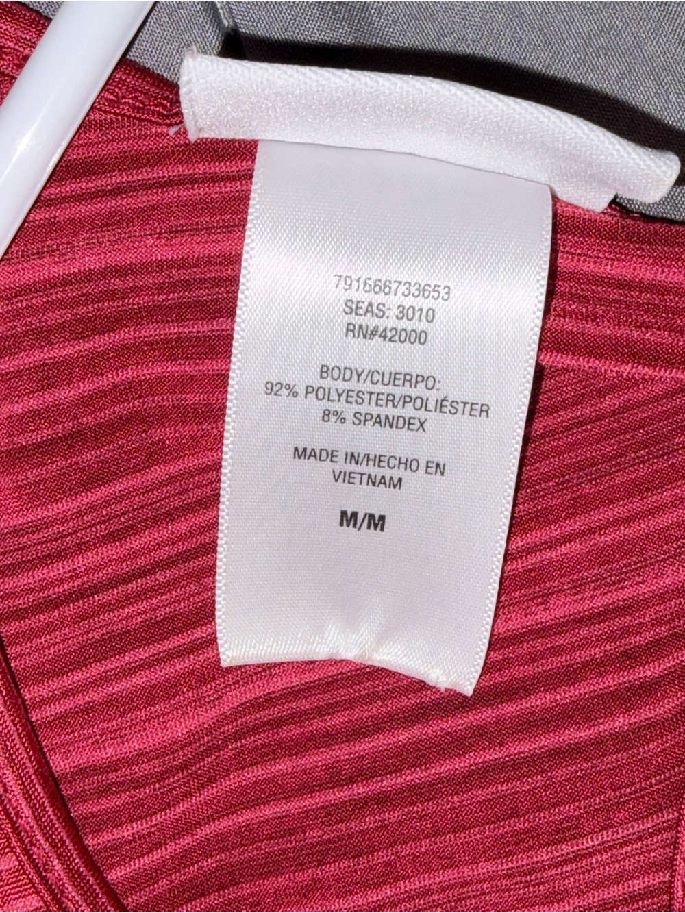 Jaclyn Smith Pink Textured Keyhole Back Short Sleeve Top Size Medium - Picture 4 of 6